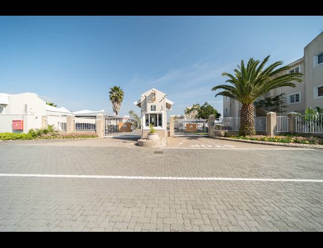 3 BEDROOM TOWNHOUSE FOR SALE IN BEACON BAY